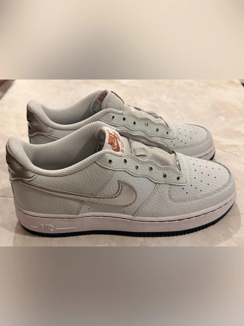 Nike Kids' Air Force 1 Low - Light Gray with silver Nike Logo